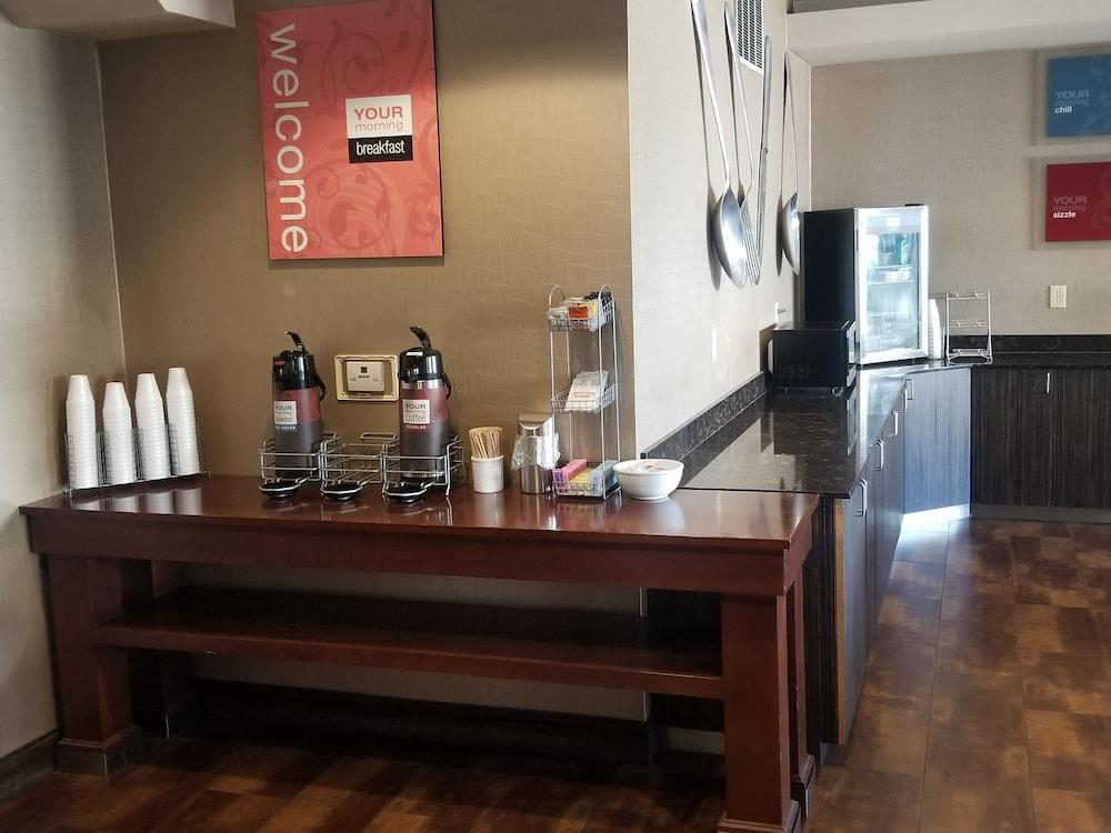 Junction City Inn & Suites ภายนอก รูปภาพ