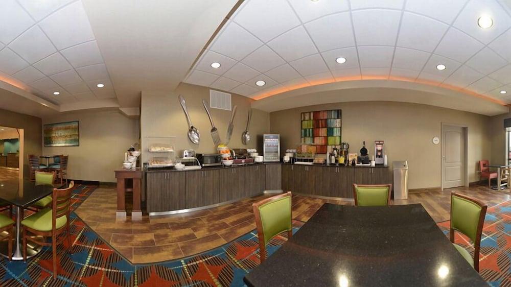 Junction City Inn & Suites ภายนอก รูปภาพ